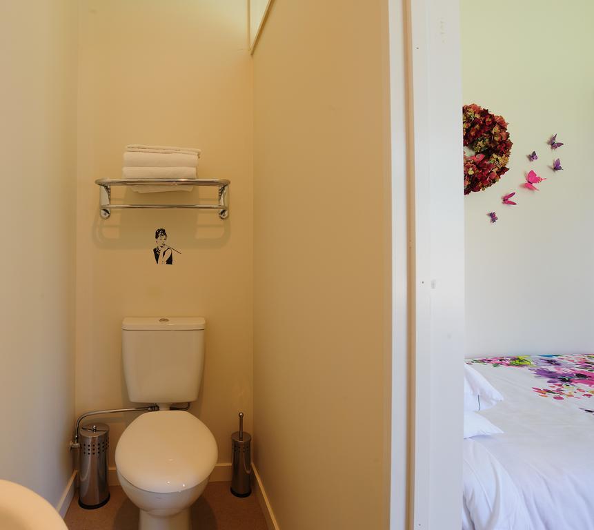 Blacks Hotel Ophir ภายนอก รูปภาพ
