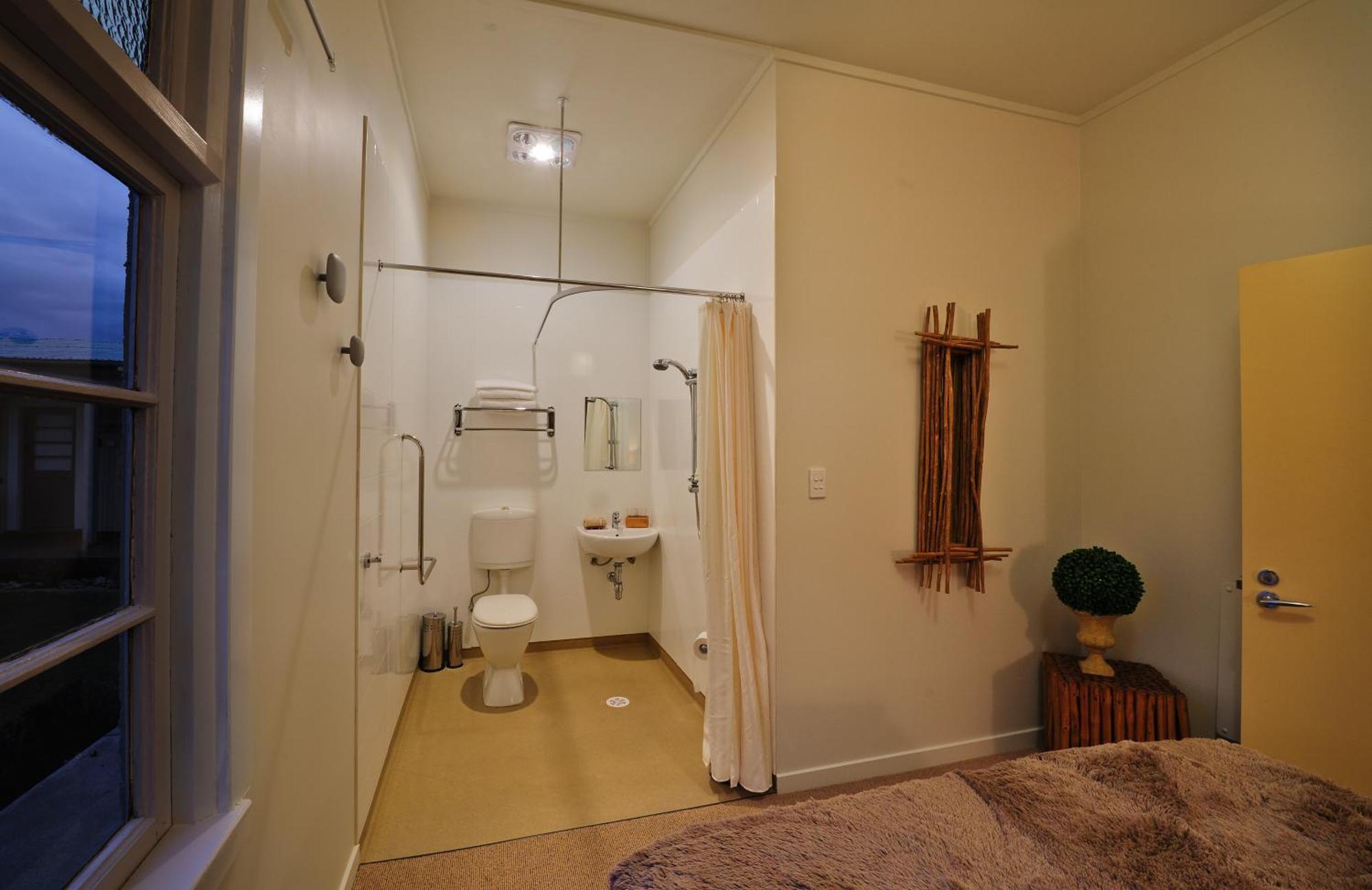 Blacks Hotel Ophir ภายนอก รูปภาพ