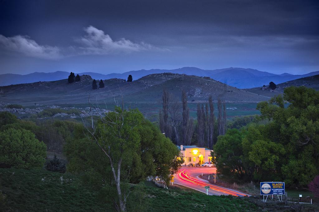 Blacks Hotel Ophir ภายนอก รูปภาพ