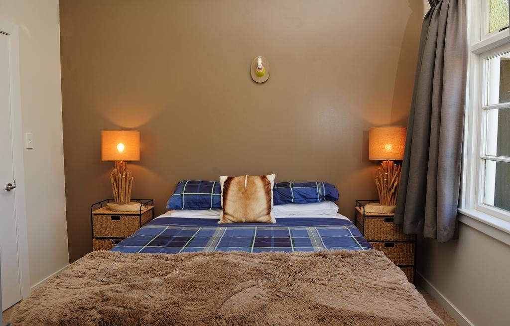 Blacks Hotel Ophir ภายนอก รูปภาพ